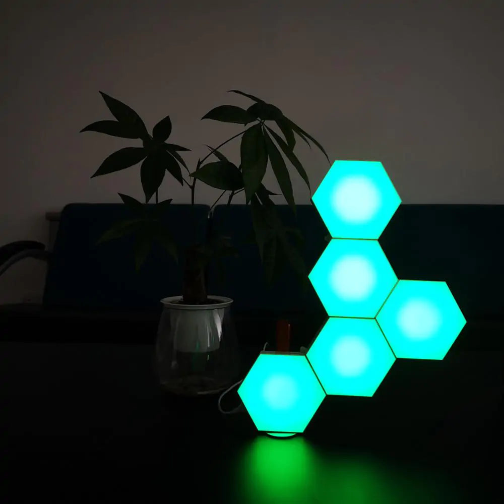 LumiTile™ - Creëer je eigen lichtspektakel met modulaire RGB-hexagonpanelen!